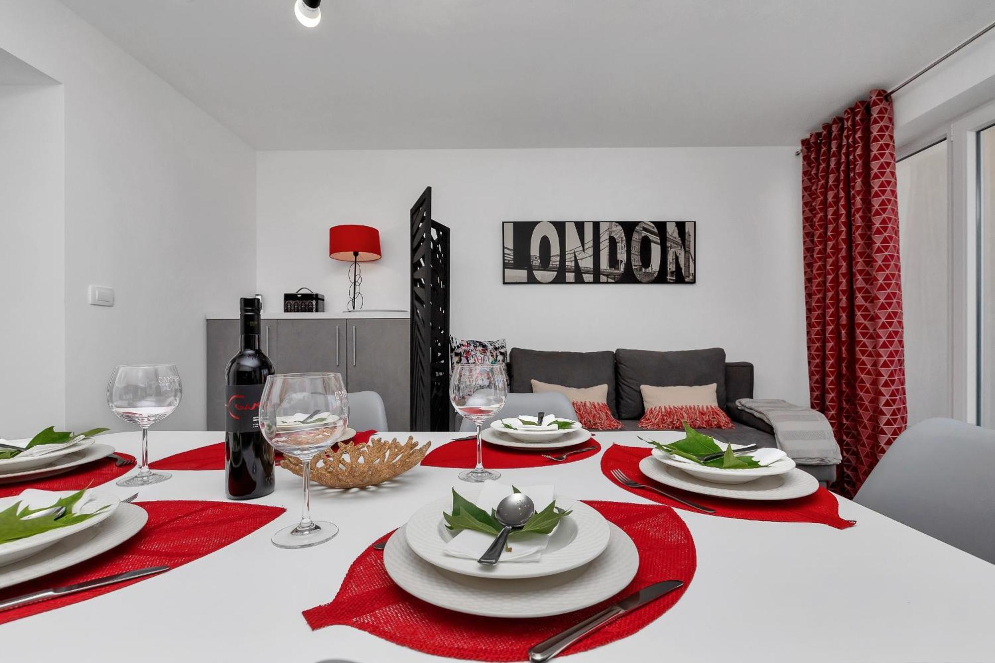 Apartments Strada 图彻皮 外观 照片